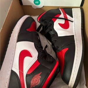 Jordan 1 youth